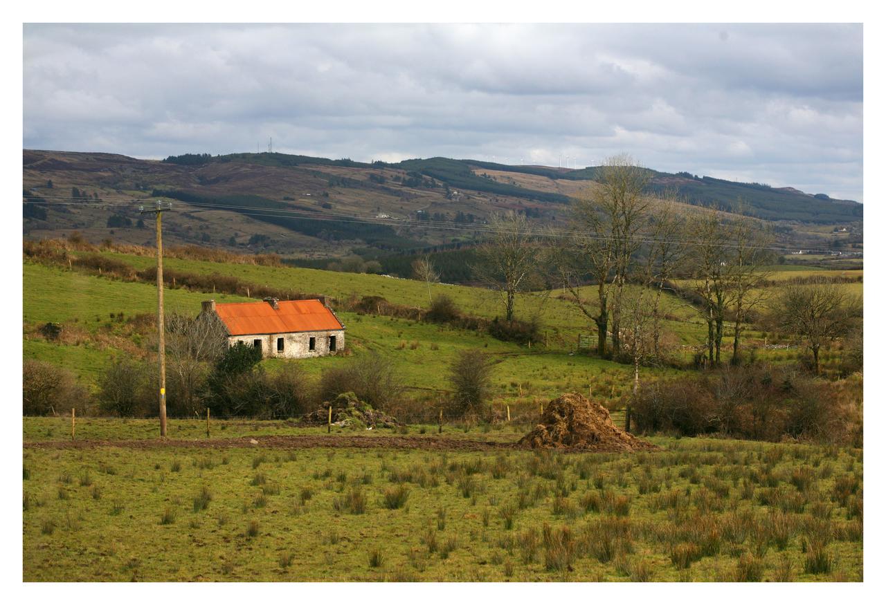 Ash Lodge Moytirra 외부 사진